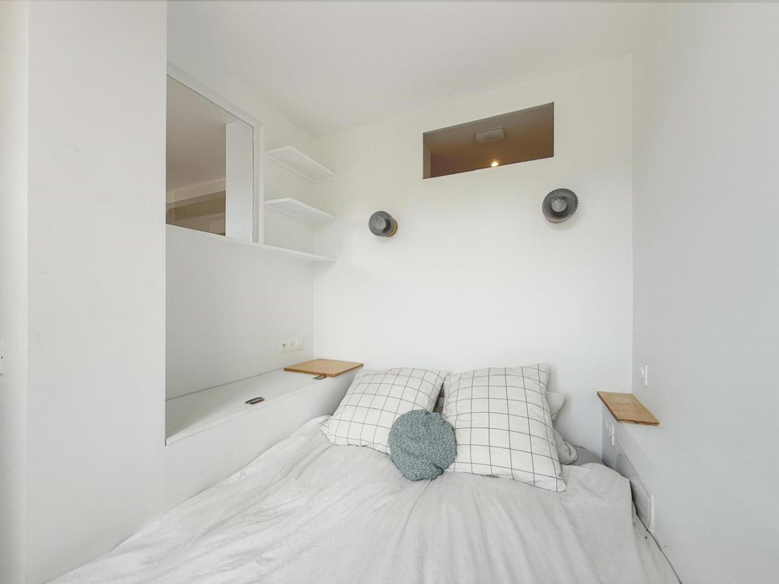 Cosy And Design Nest In Apartment *